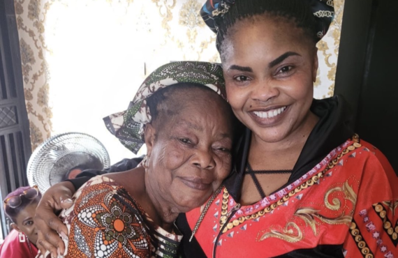 Actress Lola Alao loses mum