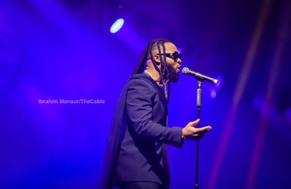 VIDEO: Flavour thrills audience at THISDAY 30th anniversary party