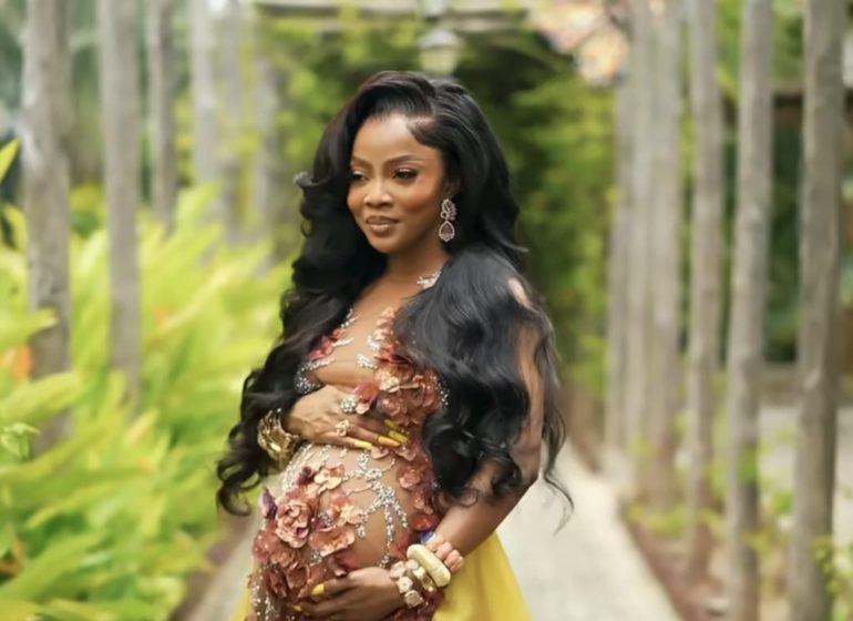 Toke Makinwa is pregnant