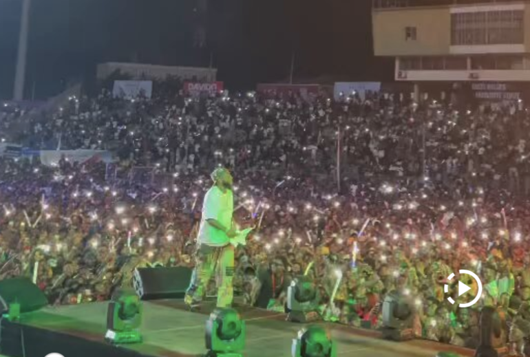 VIDEO: Davido delivers electrifying performance in Ibadan as BBNaija’s Jason Jae joins the stage