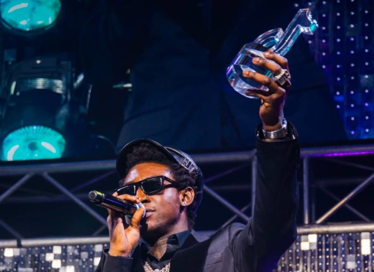 Shallipopi wins TikTok SSA award