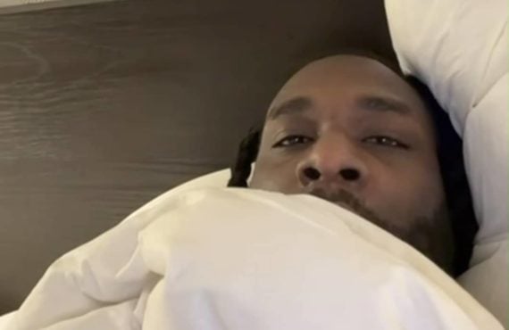 VIDEO: Burna Boy receives medical treatment mid-tour